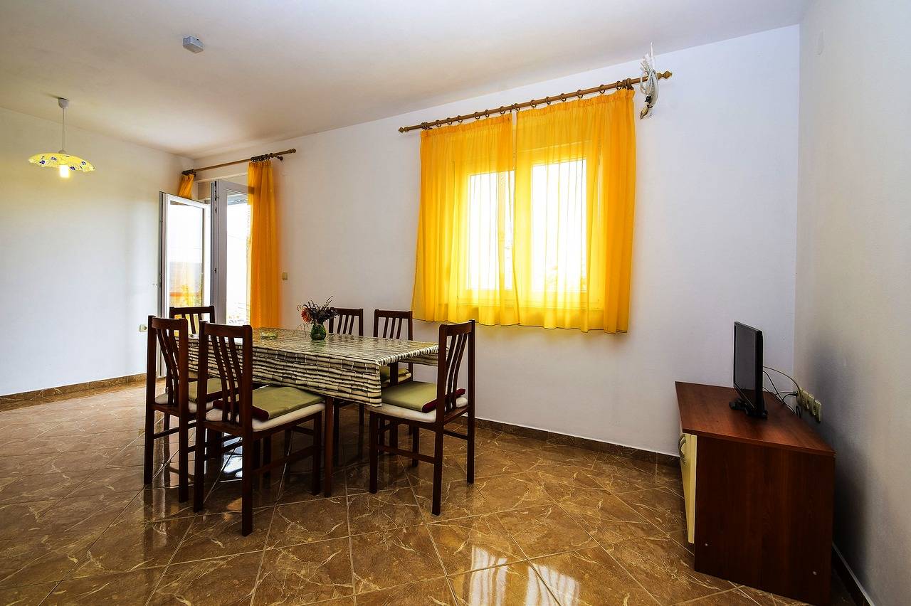 Ganze Wohnung, Ferienwohnung Komadina M73 A1 in Vlasici, Pag