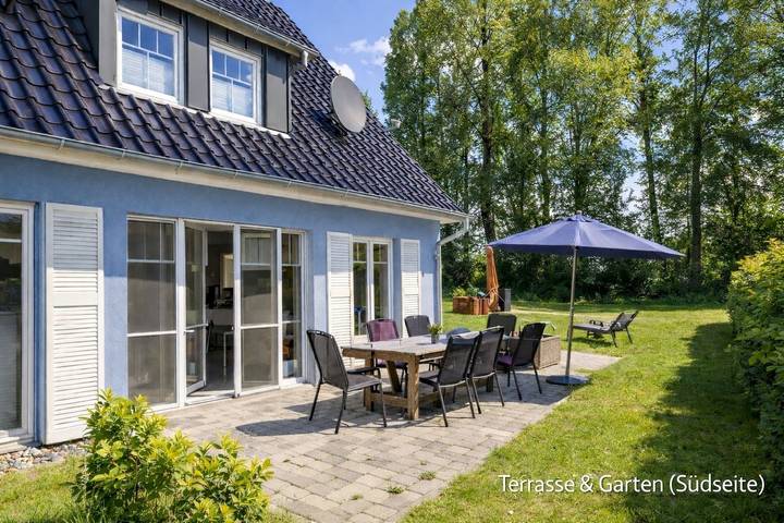 Luxus-Ferienhaus für 12 Personen, mit Whirlpool und Terrasse sowie Garten und Sauna auf Rügen