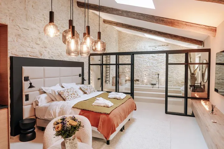 Alojamiento y desayuno para 2 personas, con jacuzzi y terraza - 1