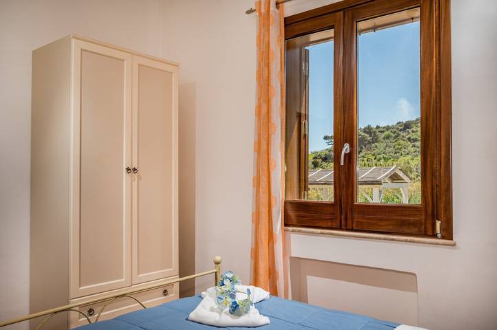 Bauernhof für 6 Personen, mit Ausblick und Garten sowie Terrasse und Meerblick auf Sizilien - 3