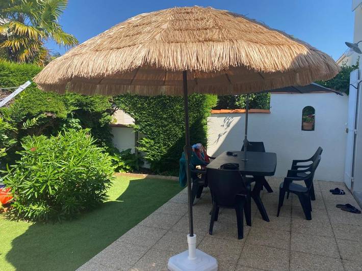 Location de vacances pour 4 personnes, avec terrasse et jardin dans Plage de Matha - 2