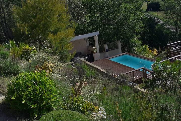 Gîte pour 4 personnes, avec Balcon et Jardin