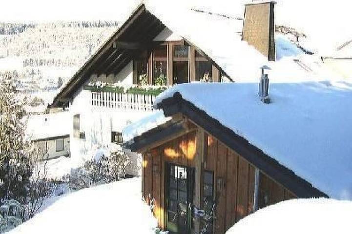 Bungalow für 3 Personen, mit Balkon, mit Haustier im Sauerland