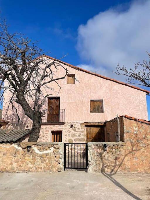 Location de vacances pour 6 personnes, avec vue et jardin à Albarracín - 2