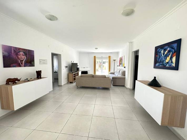 Casa rural para 10 personas, con vistas además de jardín y piscina en Busot - 2