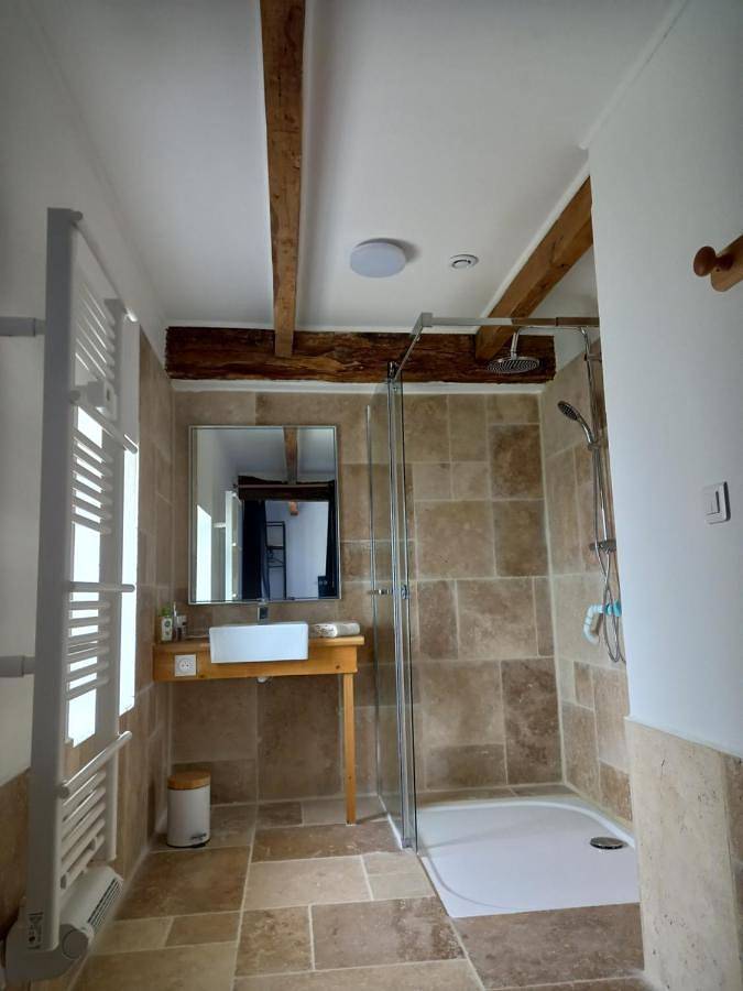 Location de vacances pour 2 personnes, avec jardin à Saint-Félix-de-Lunel - 2