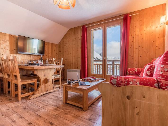Chalet pour 6 personnes, avec sauna et terrasse, animaux acceptés à Les Déserts - 3