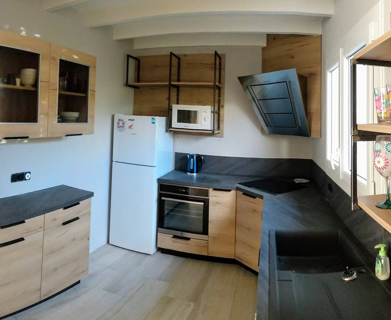 Ganze Ferienwohnung, Bequemes und renoviertes 100qm Haus mit halb-vergraben Pool in Biscarrosse Plage, Biscarrosse
