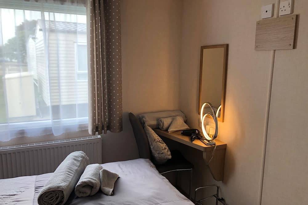 Spacious Lovely Holiday Home, New 2019 Caravan in Kent