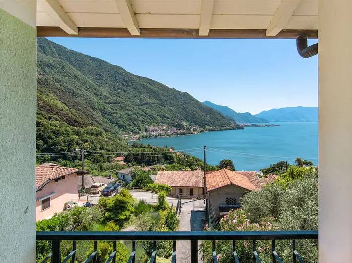 Villa per 3 persone, con balcone in Colico