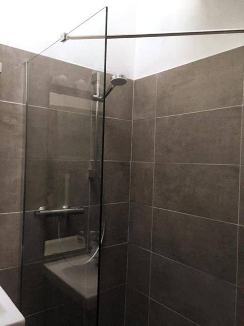 Gîte pour 2 personnes, avec jardin ainsi que terrasse et vue à Brindas - 4