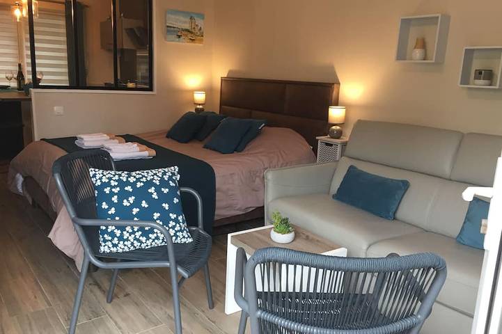 Gîte pour 4 personnes, avec terrasse et jardin dans Port de Plaisance des Sablons - 3