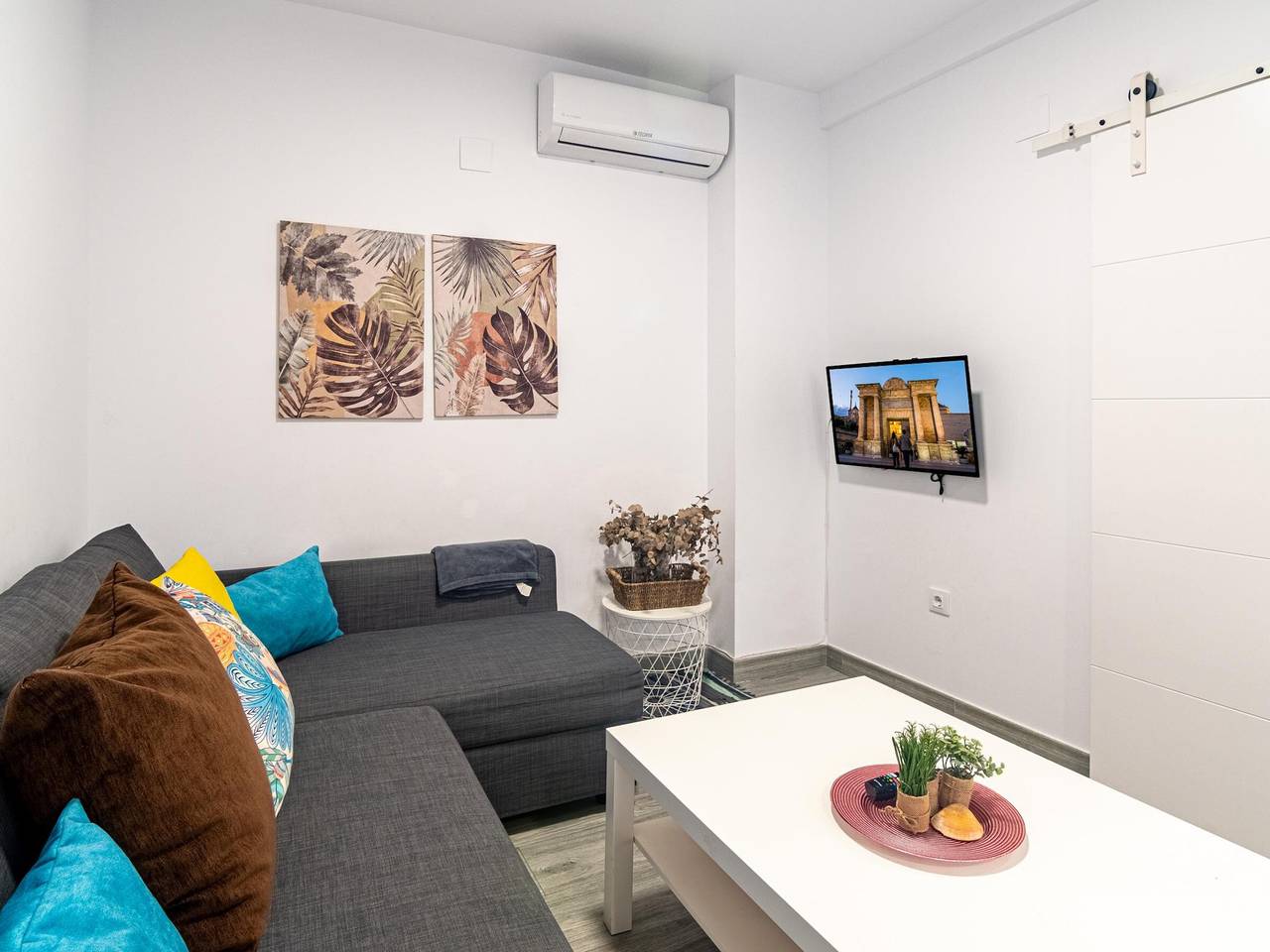 Entire apartment, Newly Inaugurated Apartment with Private Parking in Central Córdoba in Córdoba (City), Cordoba