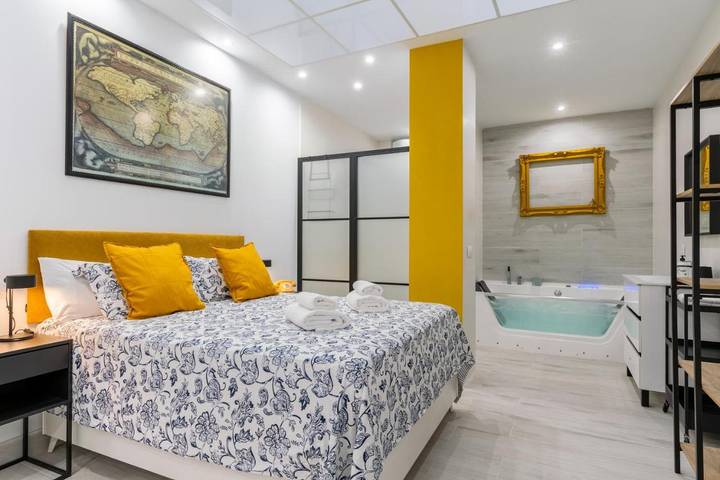 Apartamento de férias para 3 pessoas, com jacuzzi em Sevilha