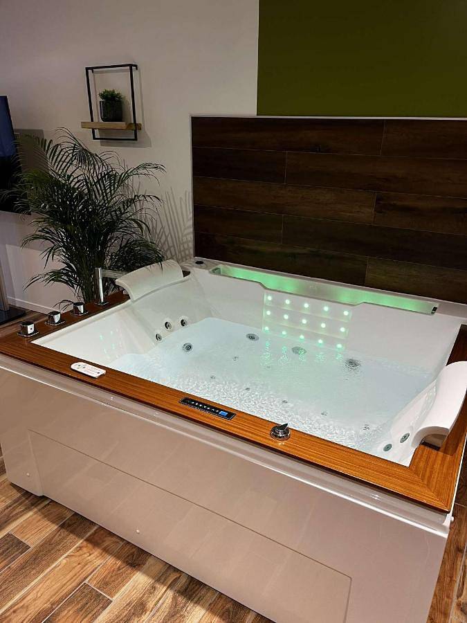 Maison de vacances pour 2 personnes, avec jacuzzi et jardin, animaux acceptés en France - 2