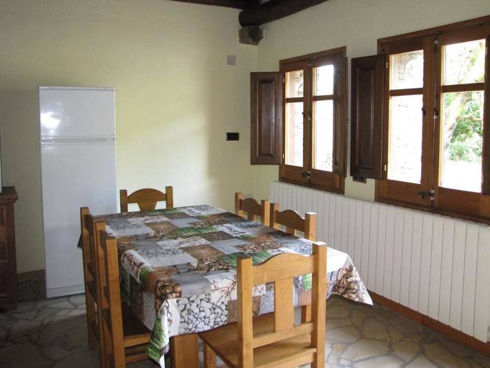 Casa rural para 3 personas, con Terraza además de Jardín y Vistas en La Pobla de Lillet - 2