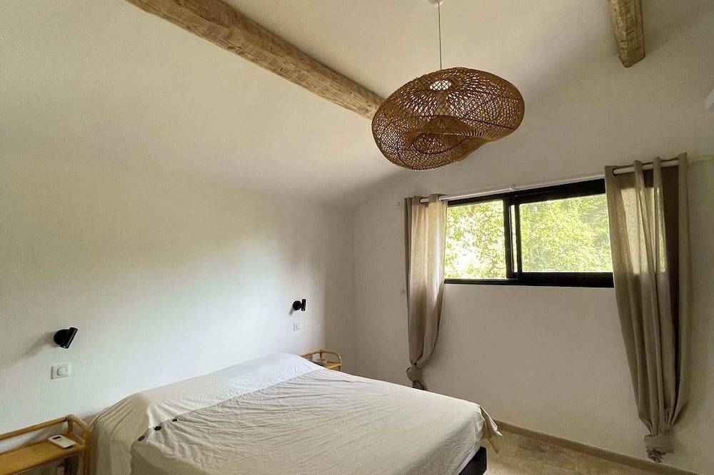 Domaine Cala Rossa - 250m de la plage - Piscine chauffée - 5 ch - Porto Vecchio in Cala Rossa, Lecci
