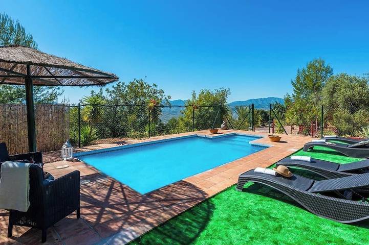 Chalet para 5 personas, con terraza y jardín - 1