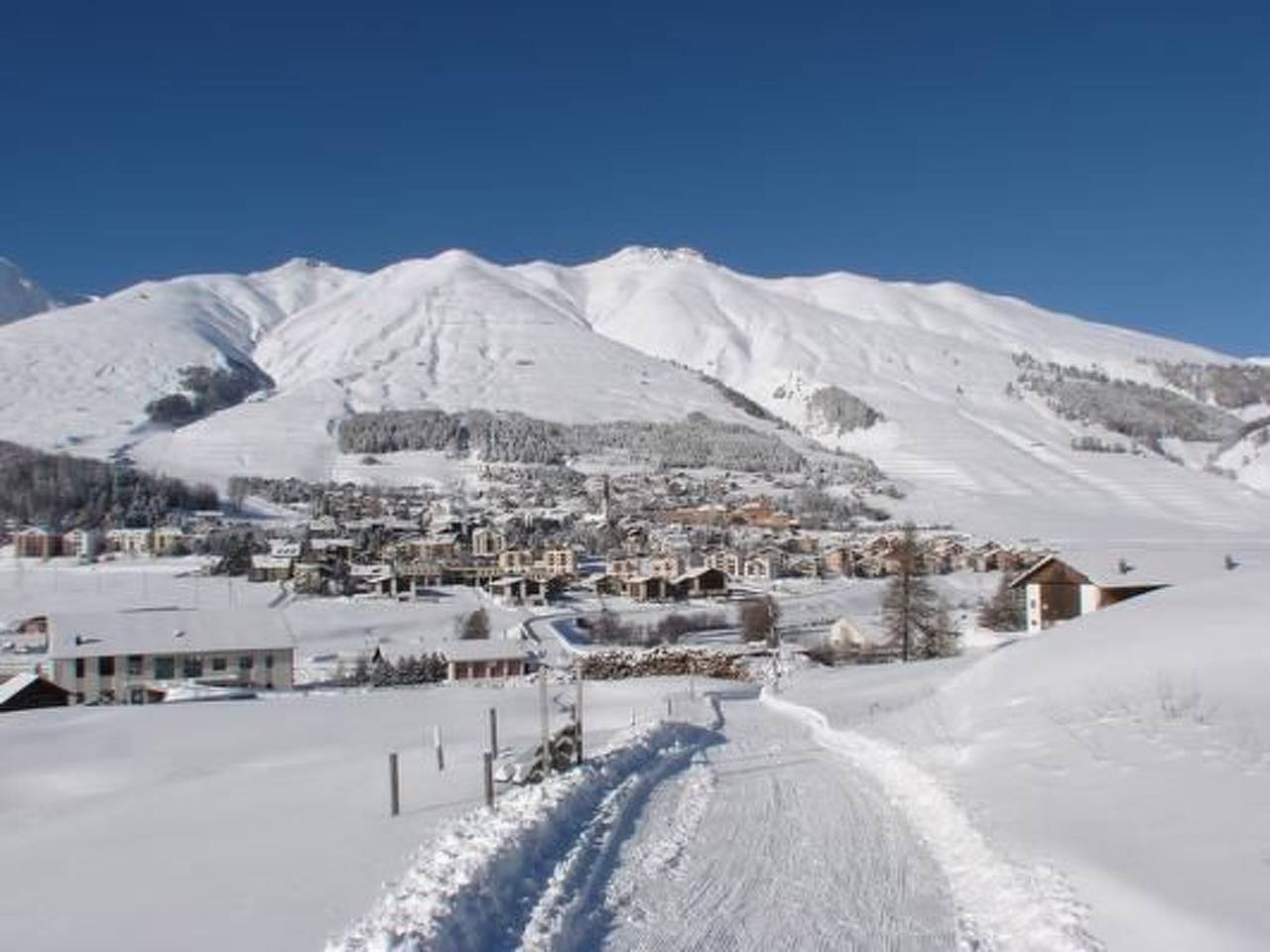 Ganze Wohnung, Culaischem 1 in Zuoz, Sankt Moritz