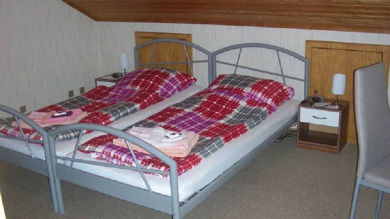 Ganze Ferienwohnung, Ferienwohnung für 4 Personen (44 m²) in Künzell in Künzell, Rhön-Hessen