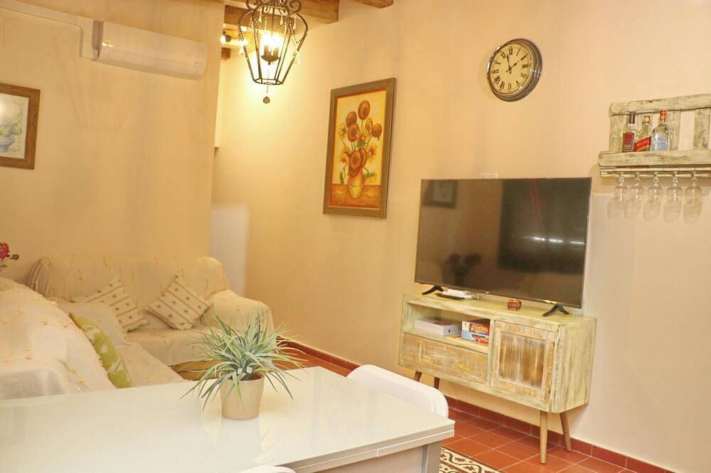 Entire apartment, Apartamento La Boheme in Conil de la Frontera, Costa de la Luz