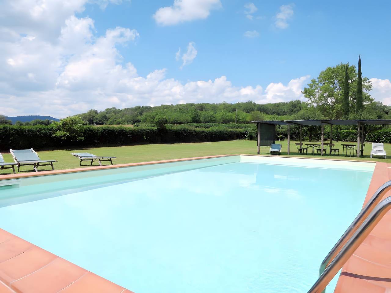 Appartement entier, Casa Vacanze 'San Michele - Capanna Scopi' avec Vue sur la Montagne, Wi-Fi et Climatisation in Montieri, Province de Grosseto