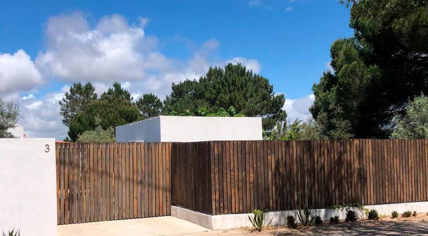 Casa de férias para 6 pessoas, com Varanda e Terraço e ainda Jardim and Piscina em Grândola