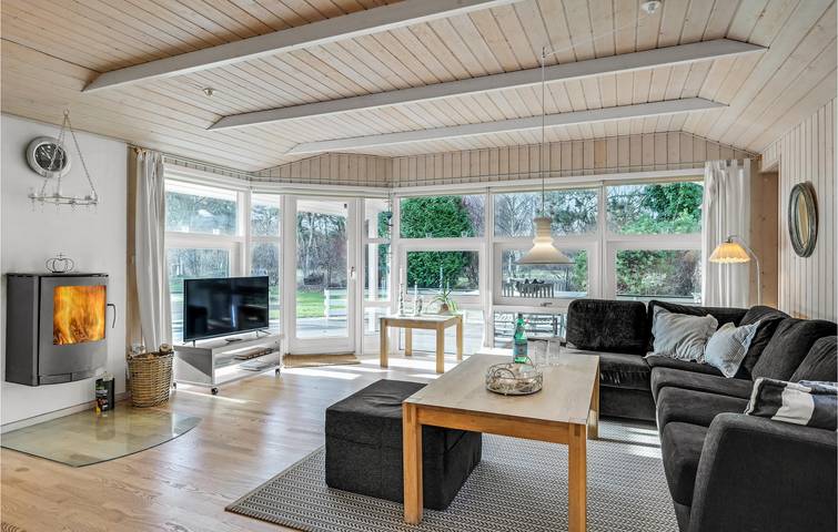 Ferienhaus für 7 Personen mit Terrasse in Kattegat Küste