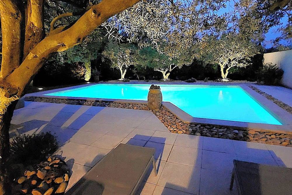 Maison Le Clos des Oliviers au cœur de la Provence en Vaucluse pour 4 personnes in Jonquières, Vaucluse