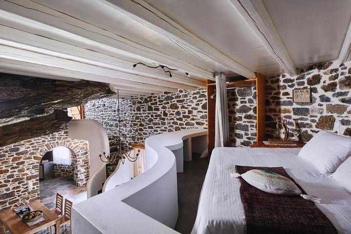 Location de vacances pour 5 personnes, avec piscine et jardin dans Κανάλα - 4