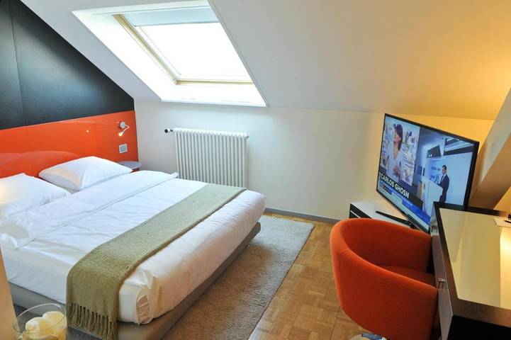 Hôtel pour 3 personnes, avec terrasse et sauna à Genève - 2