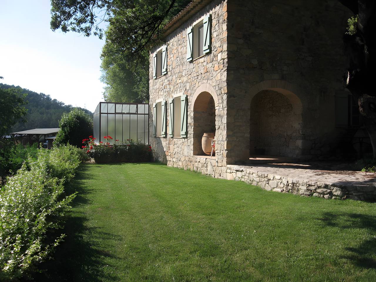 Ferienhaus 'À La Ferme' mit Gemeinschaftspool, Privater Terrasse und Wlan in Taradeau, Draguignan Region