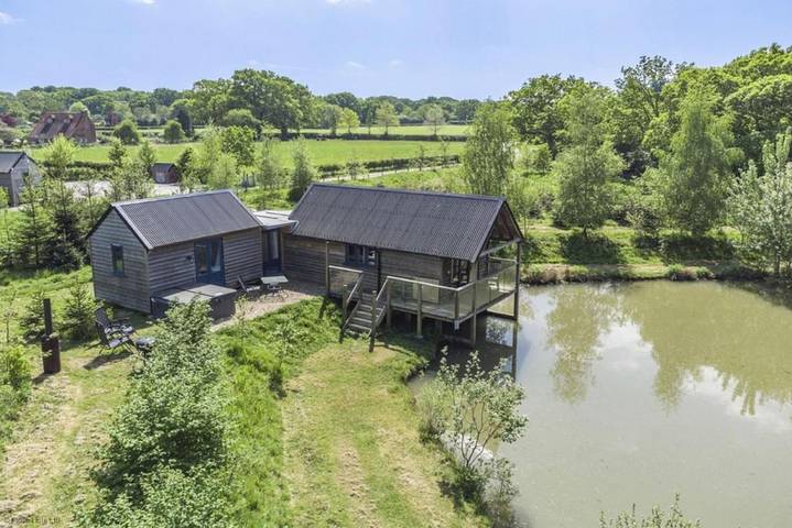 Holiday rental for 2 people, with Hot tub and Terrace as well as Garden in Biddenden