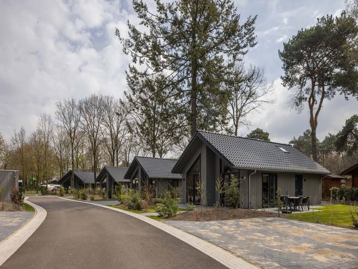 Ferienhaus für 6 Personen, mit Sauna und Garten sowie Pool - 1