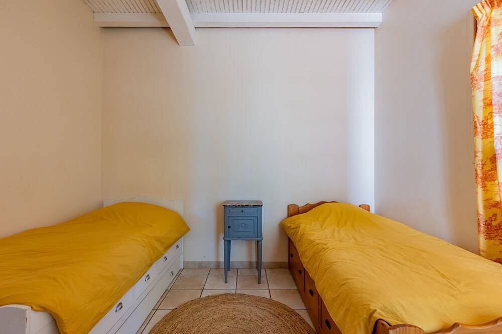 Le Mas des Trois Sources - Grand jardin in Gignac, Mediterranean Coast (France)