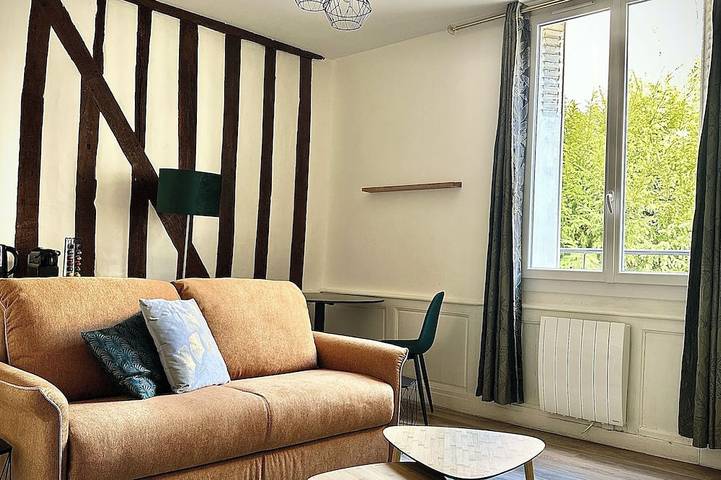 Appartement entier, Charmant studio à deux pas de la gare in Tours, Région de Tours
