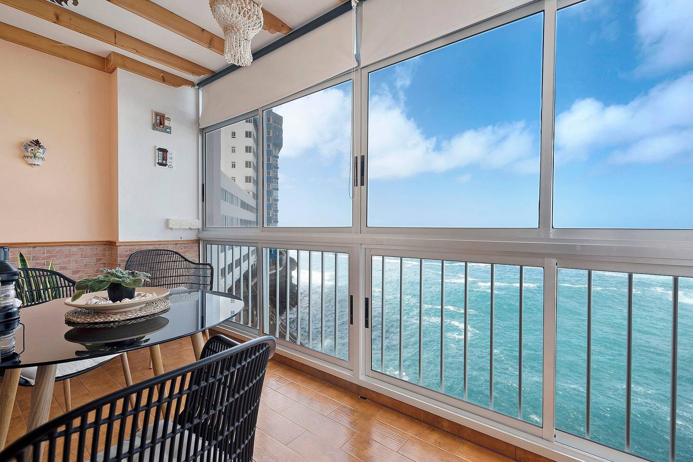 Ganze Wohnung, Ferienwohnung 'Marazul' mit Meerblick, Balkon und Wlan in Mesa del Mar, Tacoronte
