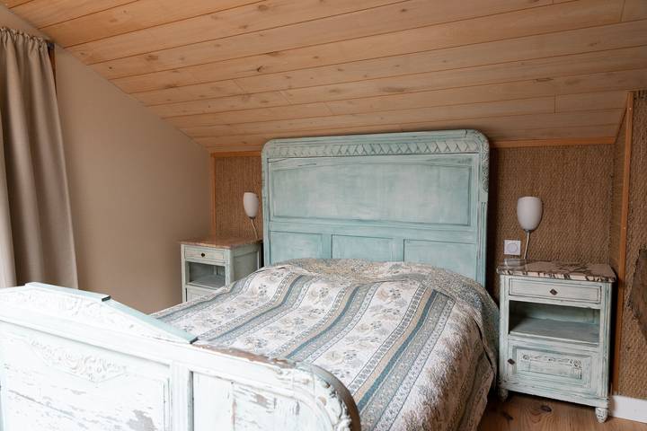 La Grange d'Oustaud with Pool, Countryside Views, and Authentic Charm in Vérac, Libourne region