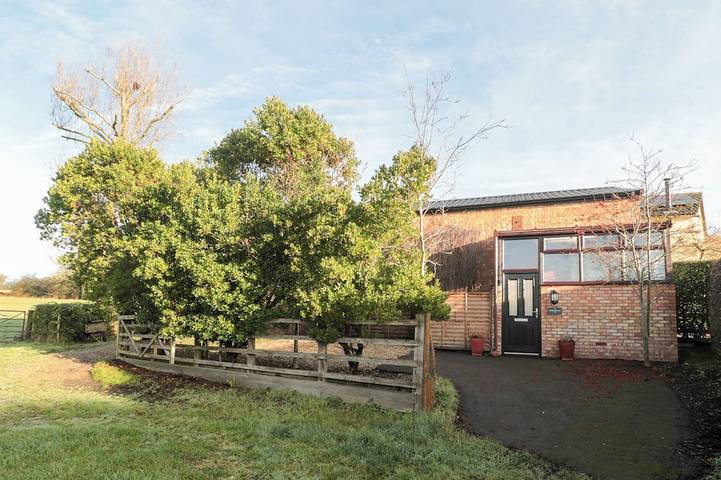 Cottage for 4 people, with garden in Cheltenham