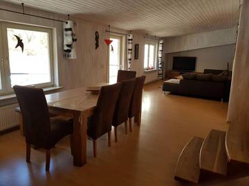 Ferienhaus für 16 Personen, mit Pool und Garten im Dahner Felsenland