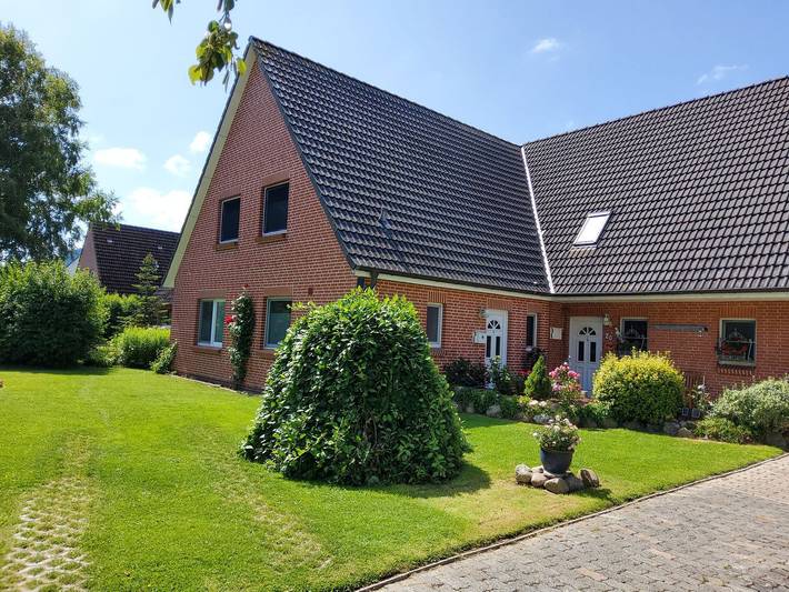 Ferienhaus für 5 Personen, mit Terrasse und Garten in Tönning