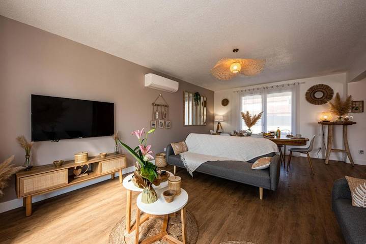 Location de vacances pour 10 personnes, avec vue ainsi que jardin et piscine à Bon-Encontre - 4