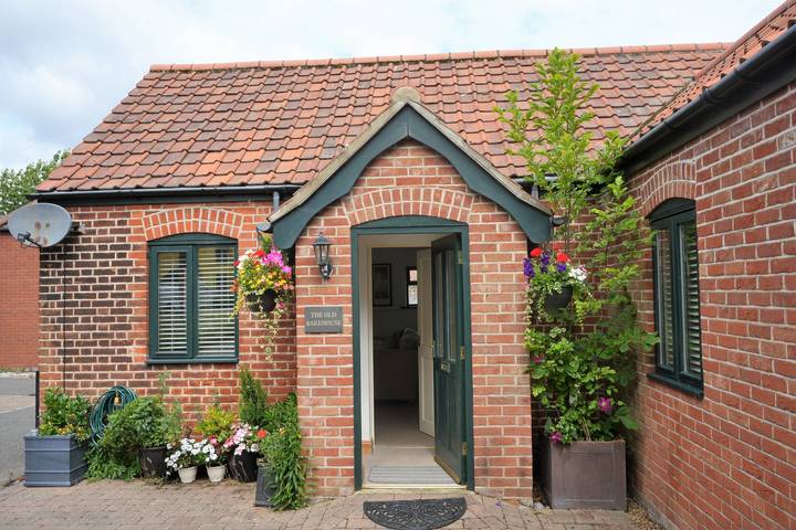 Bungalow for 4 people in 