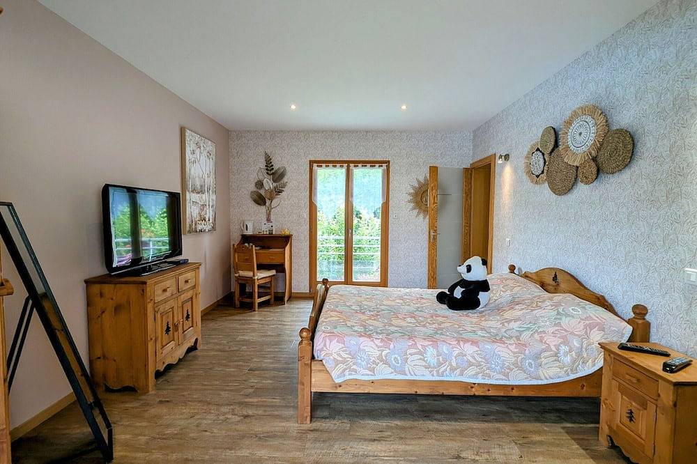 Spacious room with pool, spa, and hammam in Anould, Saint-Dié-des-Vosges