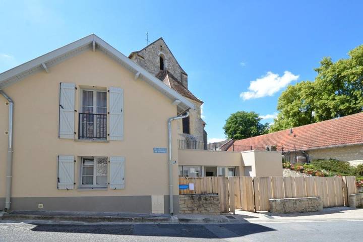 Location de vacances pour 4 personnes, avec Terrasse dans Coulommes-la-Montagne