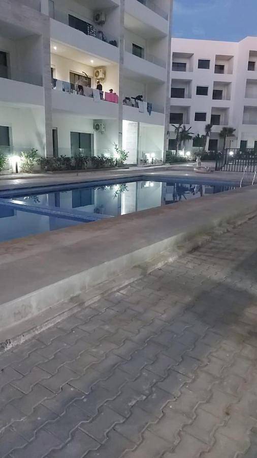 Appartement de vacances pour 4 personnes, avec terrasse et piscine, animaux acceptés