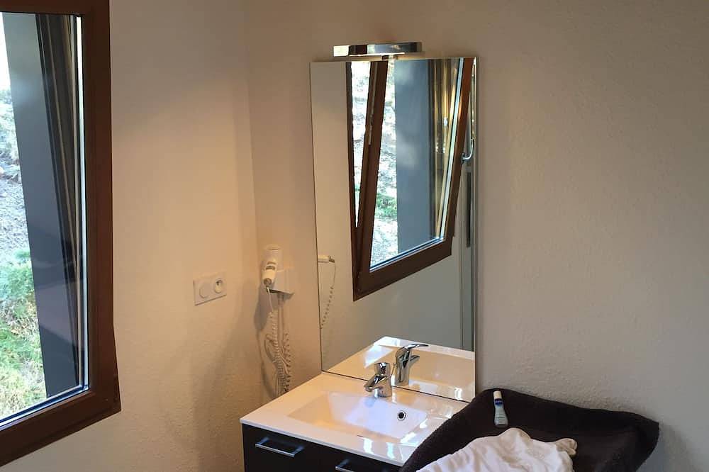 Chalet de Jeanne avec Wifi, Jaccuzi & Sauna privatif à 2min des pistes de ski in La Bresse, Parc naturel régional des Ballons des Vosges