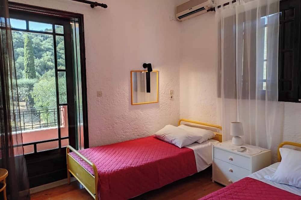 Villa Agnos Large pool, privacy, wonderful nature and views. in Nissaki, Korfu