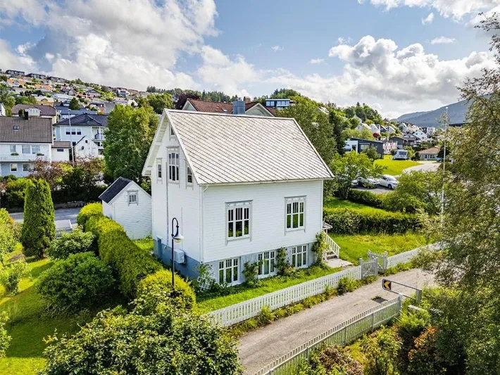 Ferienhaus für 7 Personen, mit Ausblick und Garten - 1