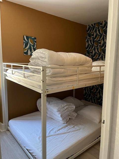 Four-Bedroom House in Saint-Pierre-de-Maillé, Vienne (France)